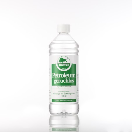 Eine Flasche Büffel Petroleum geruchlos